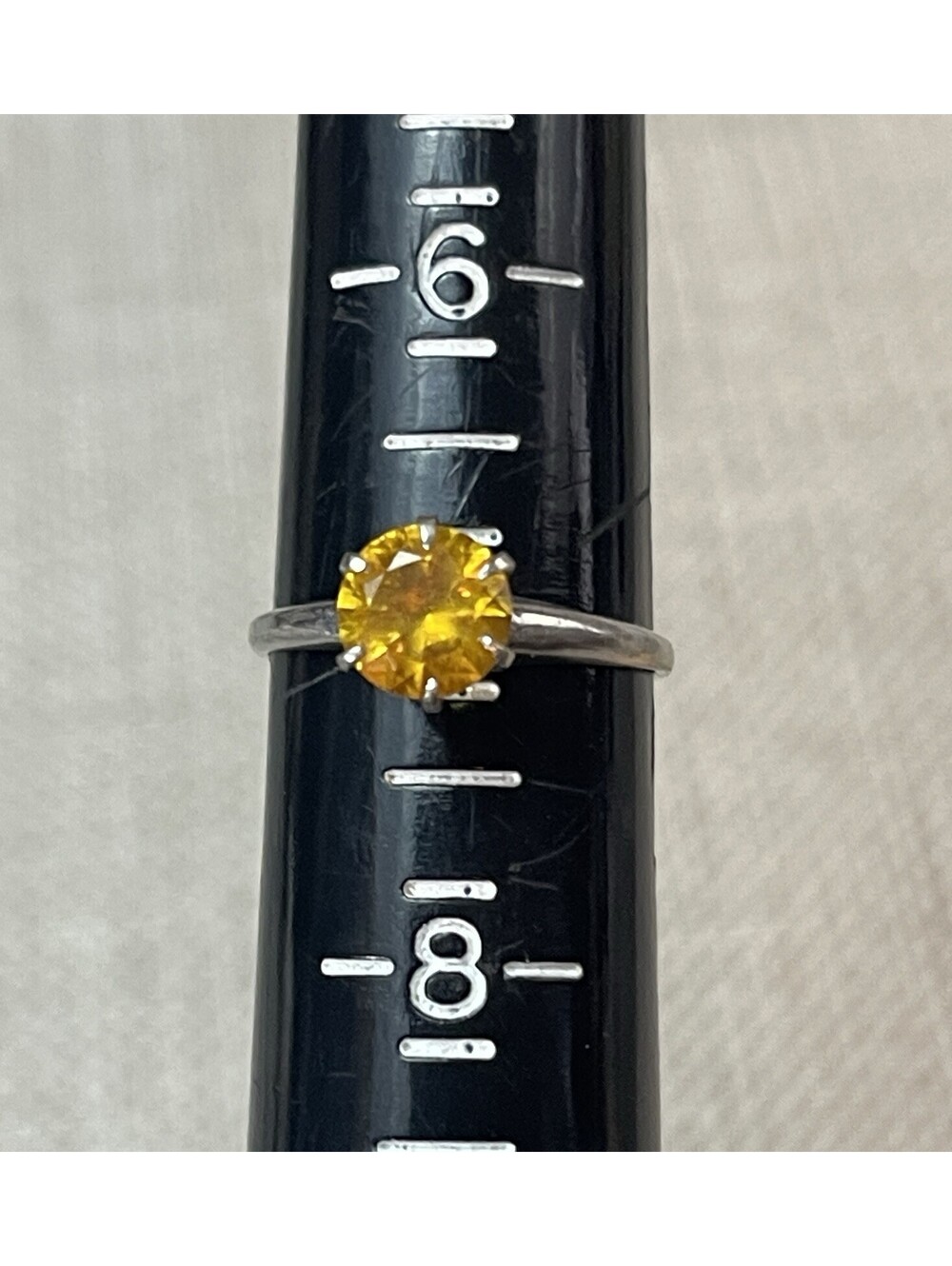 Antique BDA 10K White Gold Natural Orange Sapphire Solitaire Ring - Size 7